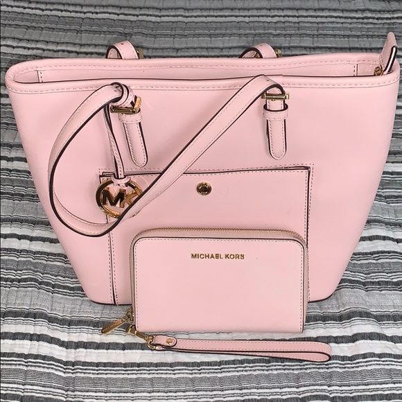 Michael Kors Handbags - Michael Kors Baby Pink Bag with Wallet